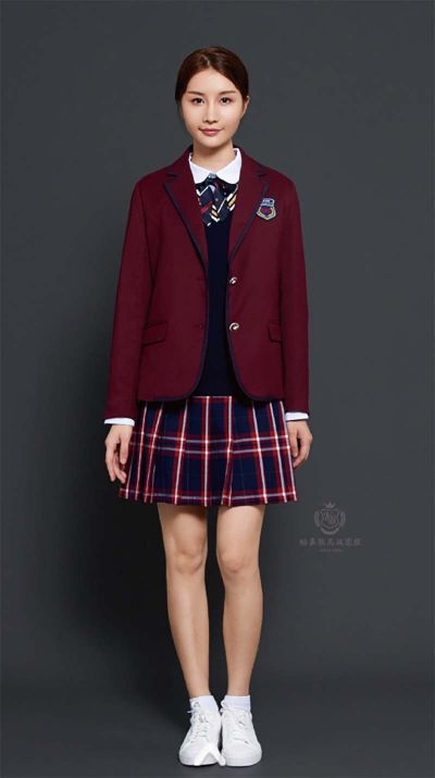 校服